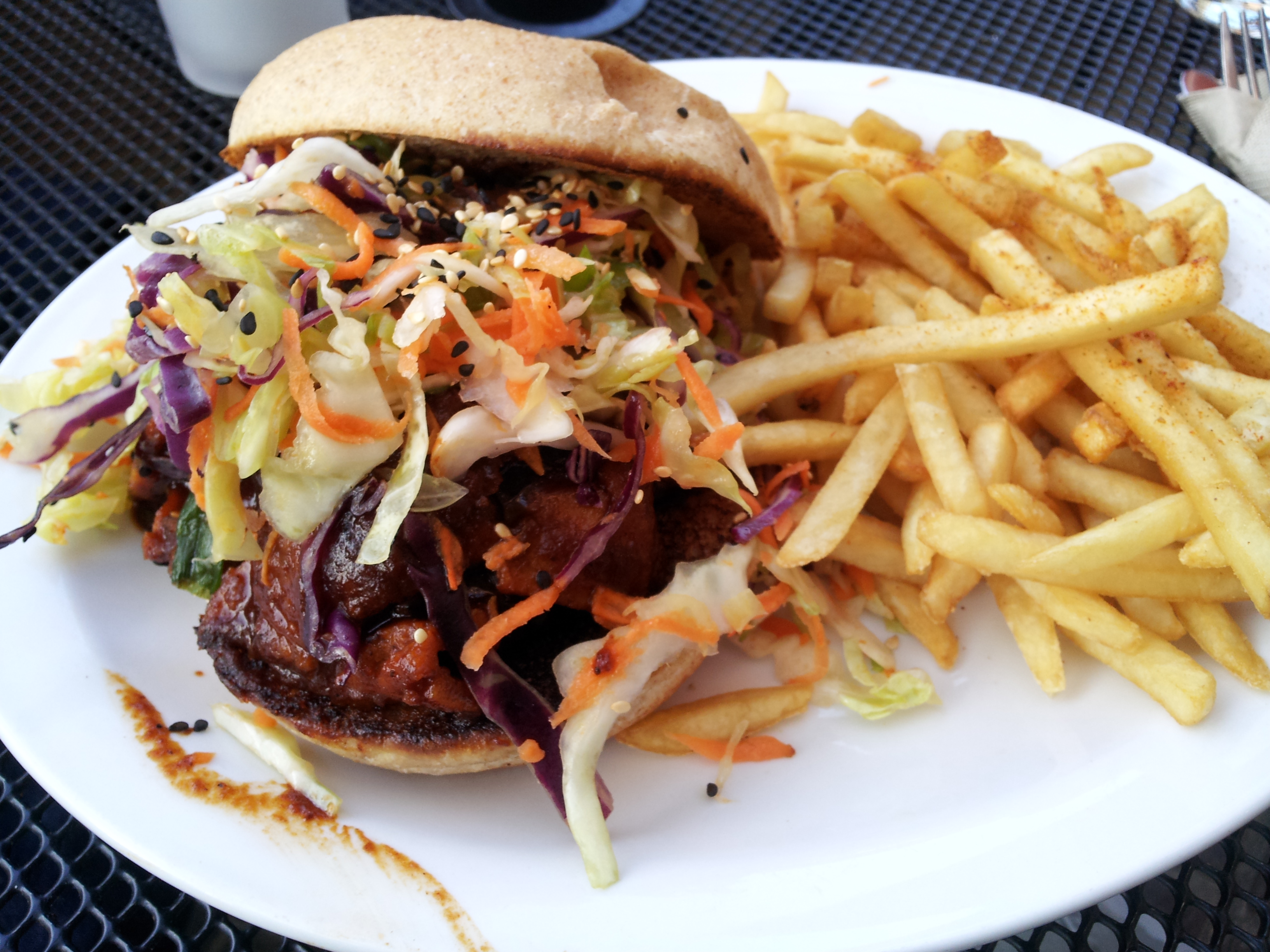 Restaurant Review: Native Foods Cafe [Portland] | Off-road Vegan