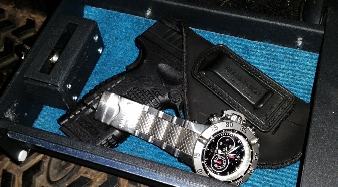 Product Review & Install: Bestop Under Seat Locker