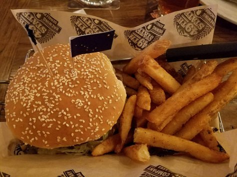 33176340482_3af6e7ee38